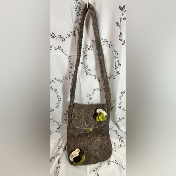 World Market Gray Taupe Wool Bag - Picture 2 of 9